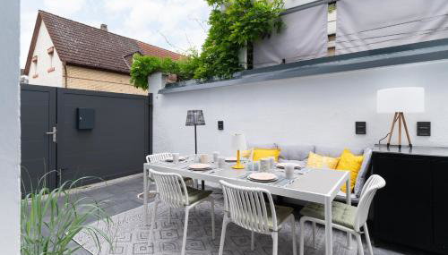 HOUSE 756 MAINZ - DESIGN-FERIENHAUS, 4 Schlafzimmer, 3 Bäder, SAUNA & Kamin - Foto 2