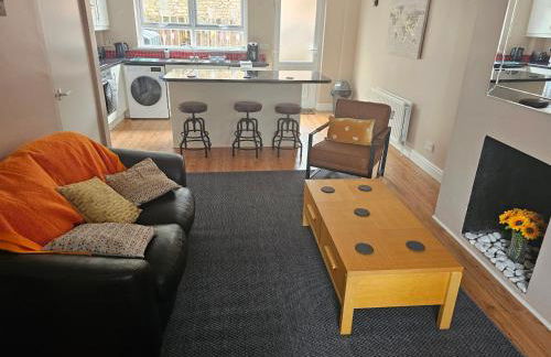 Stylish home in trendy area close to city centre, with parking - Foto 8