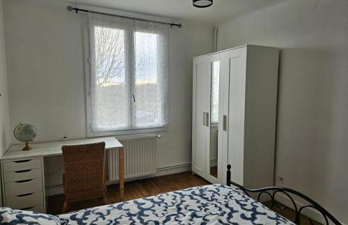 Maison au calme 2 chambres Guéret - Foto 2