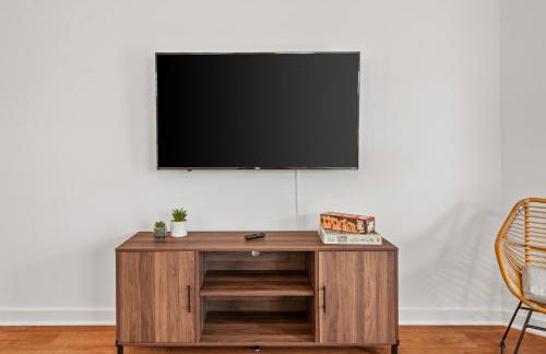 Charming Duplex Retreat in Old Town Manchester, VA - Foto 4