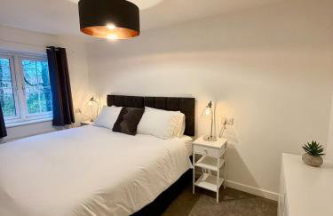 4 Bed - Parking - Fast WiFi - Desk - M6 M61 links - Pets - Foto 16