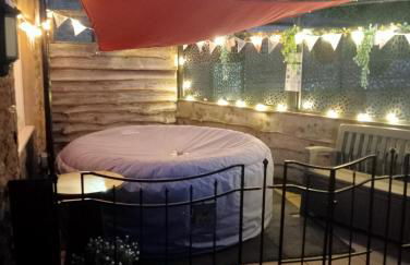 Larch Cottage Ruston with hot tub, dogs go free - Foto 20