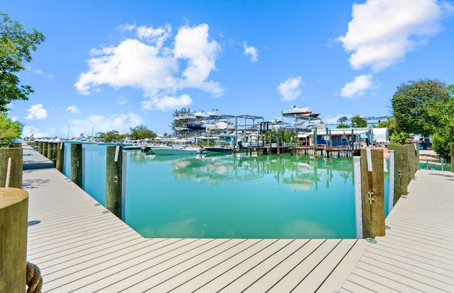 Paradise Point Pool Dock Lounges BBQ - Foto 44