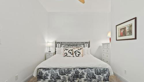 Quiet Historic Corner Easy Walk to Downtown Dining and Entertainment - Foto 4