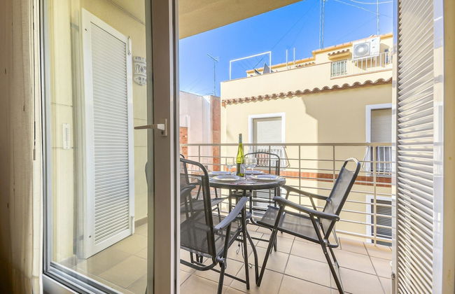 Apartment in Roses Near Playa de Roses Beach - Photo 18