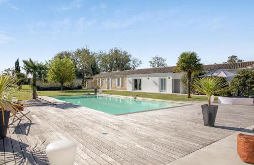 Villa charmante à Saint-Germain-d'Esteuil avec piscine privée - Foto 2