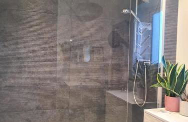 The Snuggery-Hot Tub-Free Parking-Accessible - Foto 35