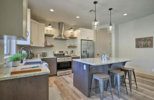 Day Trip to Zion Home with Fire Pit and Pool Access - Foto 6