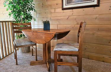 River Bend Escape by Leavetown Vacations - Foto 22