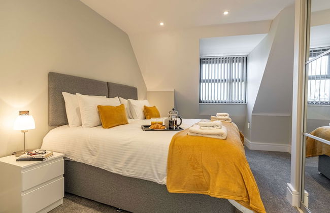 Celador Apartments - Bond House - Photo 2