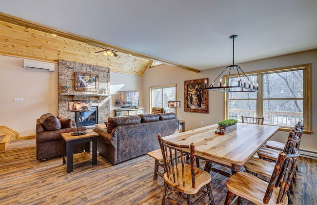 Top Notch Lodge by Avantstay Hot Tub, Game Room, Community Pool, Deck - Foto 34