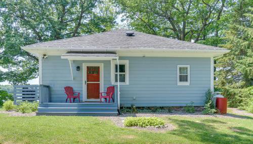 Waterfront Getaway on Sodus Bay Prime Location! - Foto 2