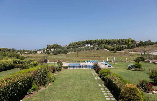 halu! Modern Villa w Pool & Tennis - Foto 31