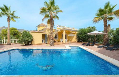 Cala Dor Villa 4 Bed 3 Bath Private Pool - Photo 1