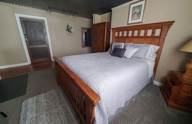 WELCOME TO VIGILANTE INN - Foto 2