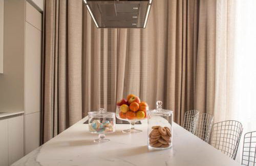 Sant'Ambrogio Luxury Apartment R&R - Photo 9