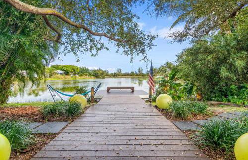 Tropical Oasis Located Near Lake With Pool and Hot Tub - Foto 55