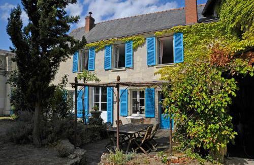 The Secret Gem or The Hidden Gem or BOTH together - Photo 1