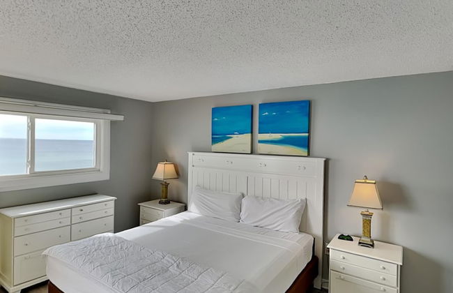 Regency Towers #710 - Foto 2