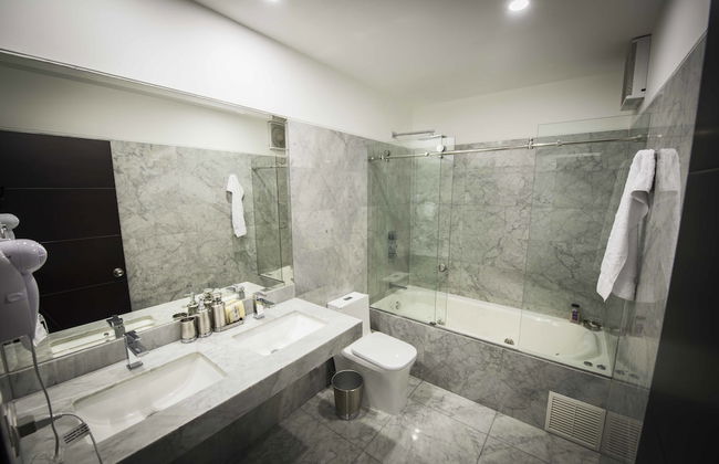 Moon Luxury Apartments - Photo 20