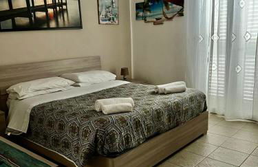 Villa GLORIA intero alloggio sulla spiaggia 8 posti letto 15 minuti da Palermo e 35 da Cefalu - Foto 9