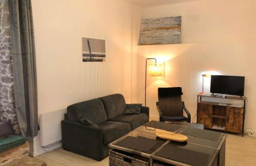 Gîte au Calme 2 à 6 personnes dans un paysage totalement paisible -plages à 22 min- Quite Cottage 2 to 6 persons in total peaceful landscape -beaches at 22 min- - Foto 14