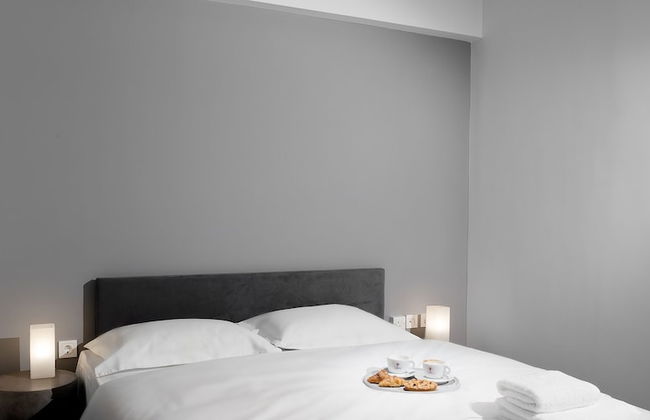 Elysium Boutique Apartments - Photo 9