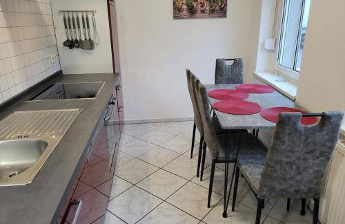 Wohnung in Oberhausen: zentral & ruhig, eigener Eingang - Foto 21