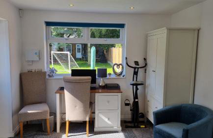 Sittingbourne 1 bed self-contained annex, with parking - Photo 9