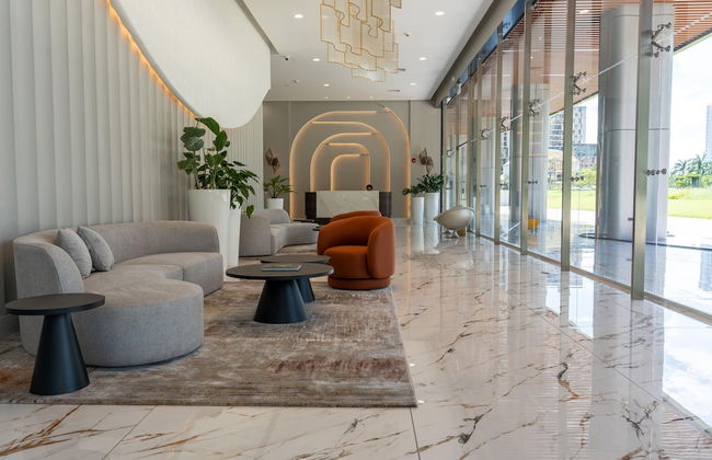 Arcadia Condo Suites - Photo 3