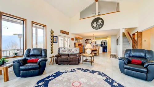 Stunning Maggie Valley Getaway with Decks, Fire Pit! - Foto 4