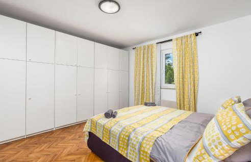 4 Bedroom Gorgeous Home In Jurdani - Photo 43