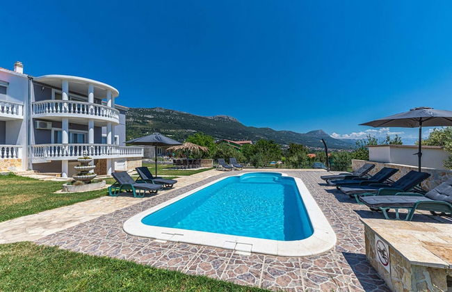 Exquisite Spacious Villa Bufaline With Pool and Gym - Foto 31