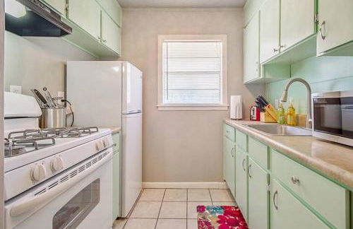 Cozy & Comfy - Few blocks away from Plaza District - Foto 2