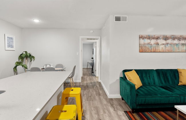 Stylish 2BR Near UT Hyde Park Evonify - Foto 12