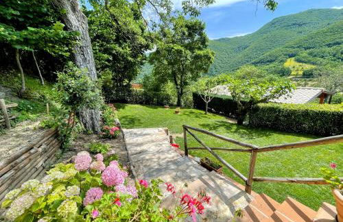 Serene Tuscan Retreat With Breathtaking Views - Photo 150