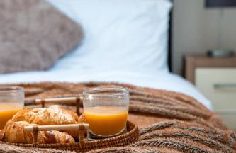 Dog-Friendly Country Home, Woodburner, Private Fields & Hot Tub! - Photo 46