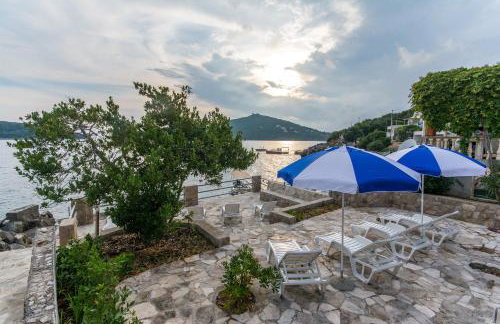 Villa Molunat - Photo 18