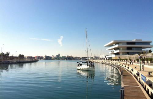 Attic Valencia Beach - Photo 35