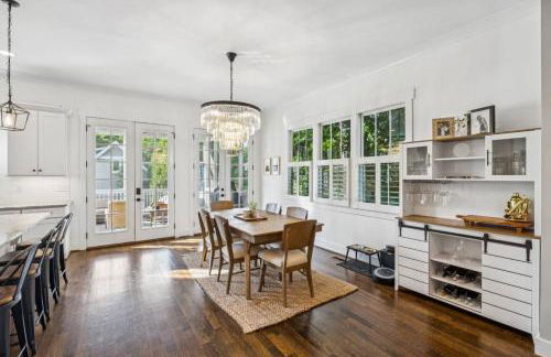 Walk to 12 South and Restaurants with Garage and Golf Simulator - Foto 8