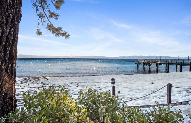 Homewood on the Lake - Photo 27