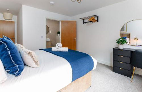 Flatzy - Prime City Apartment with Free Parking & Ping Pong Table - Foto 12