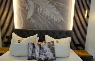 Home sweet Home - Photo 1