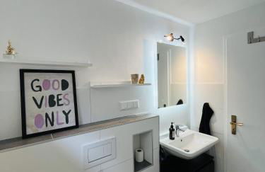 OVERNIGHT No2 - Studio, Küche, Netflix - Foto 14