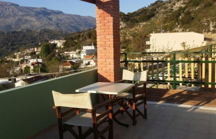 Elia Meronas - Photo 55