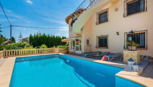 Villa Cruz - PlusHolidays - Photo 4