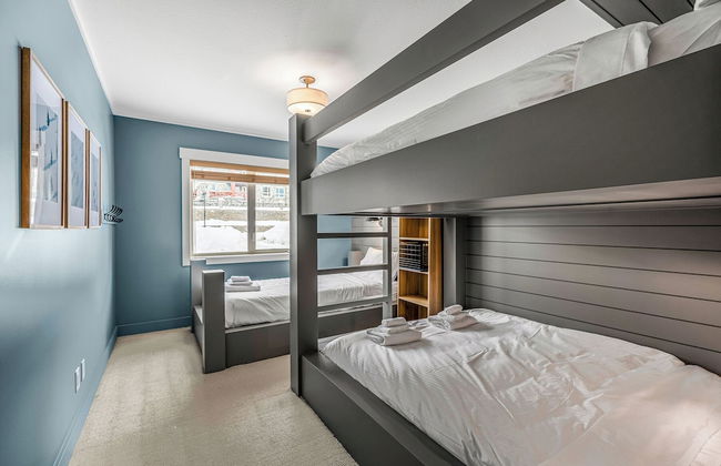 Vista at Big White Amazing Location View - Photo 5