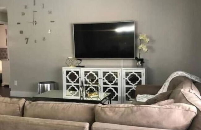 Parsley · New! Luxury, Near Disney & Universal. Sleep 9 - Photo 21