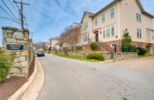 Pet-Friendly DC Area Condo with Yard! - Foto 23