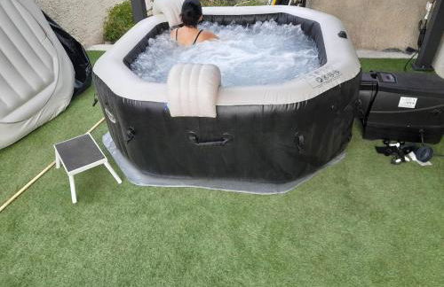 Single storey 40m² bordering pine forest and spa - Foto 2